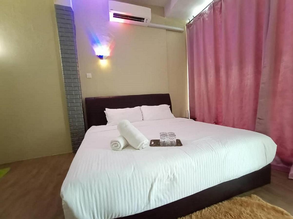 Pine Hotel Бату-Гажда Екстер'єр фото
